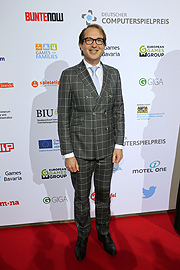 Minister Alexander Dobrindt @ Deutscher Computerspielpreis 2016 (©Fotos: Gisela Schober/Getty Images)